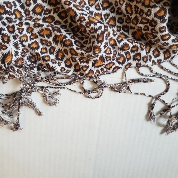 ANIMAL LEOPARD PPRINT LONG SCARF WRAP SHOULDER COVER COTTON* O/S - Picture 7 of 10